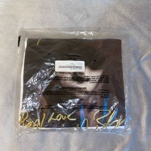 Supreme Mary J. Blige Large DS